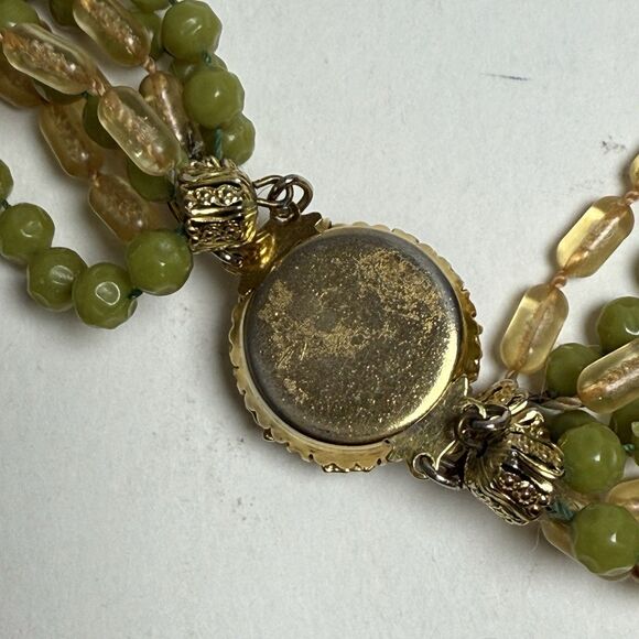 Vintage 1940s 8-Strand Green Beaded Torsade Necklace - Ornate Clasp Estate Piece - Picture 5 of 11